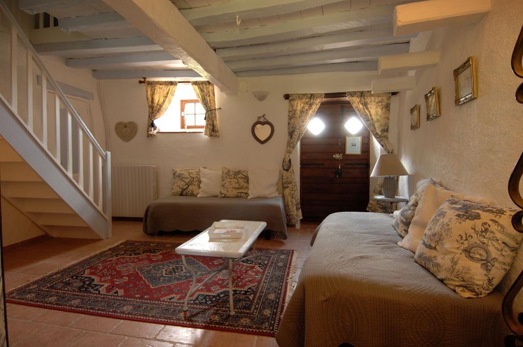 Chateau Du Max Le Theil  Habitación foto